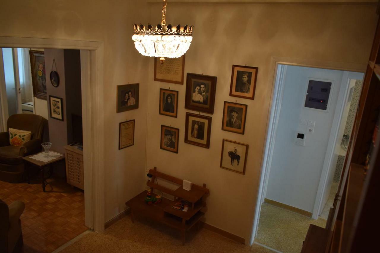 George Apartment Athens Exterior photo